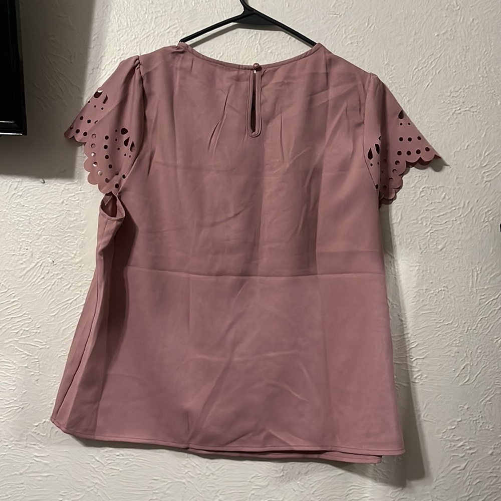 Blouse - Picture 2 of 3